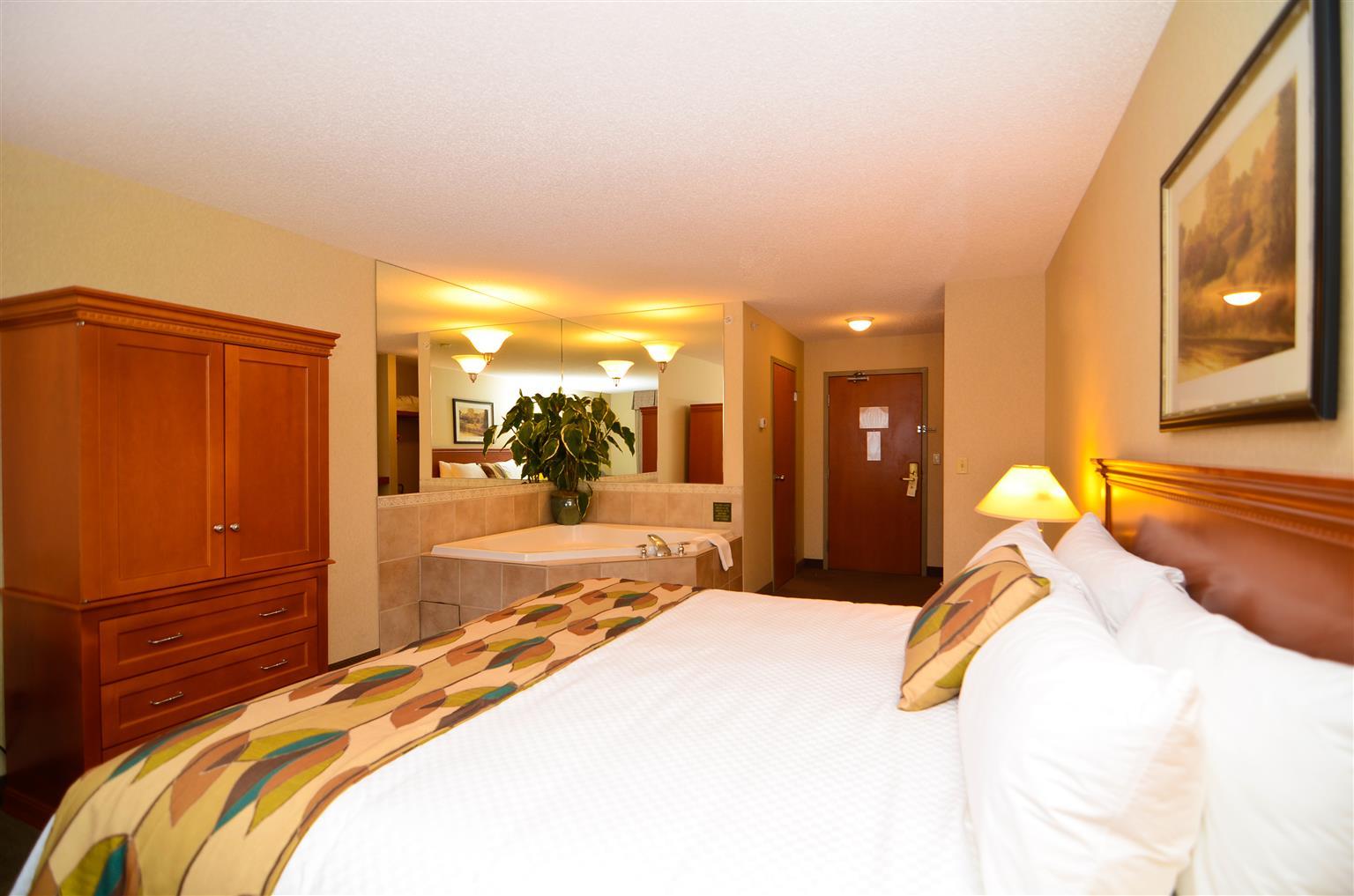 Best Western Plus Calgary Centre Inn Екстер'єр фото